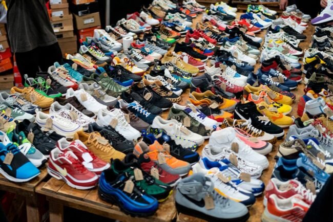 Pallet Of Sneakers - Image 2